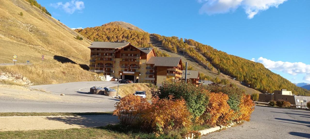 La Foux 2 Pieces Apartment Алос Екстериор снимка