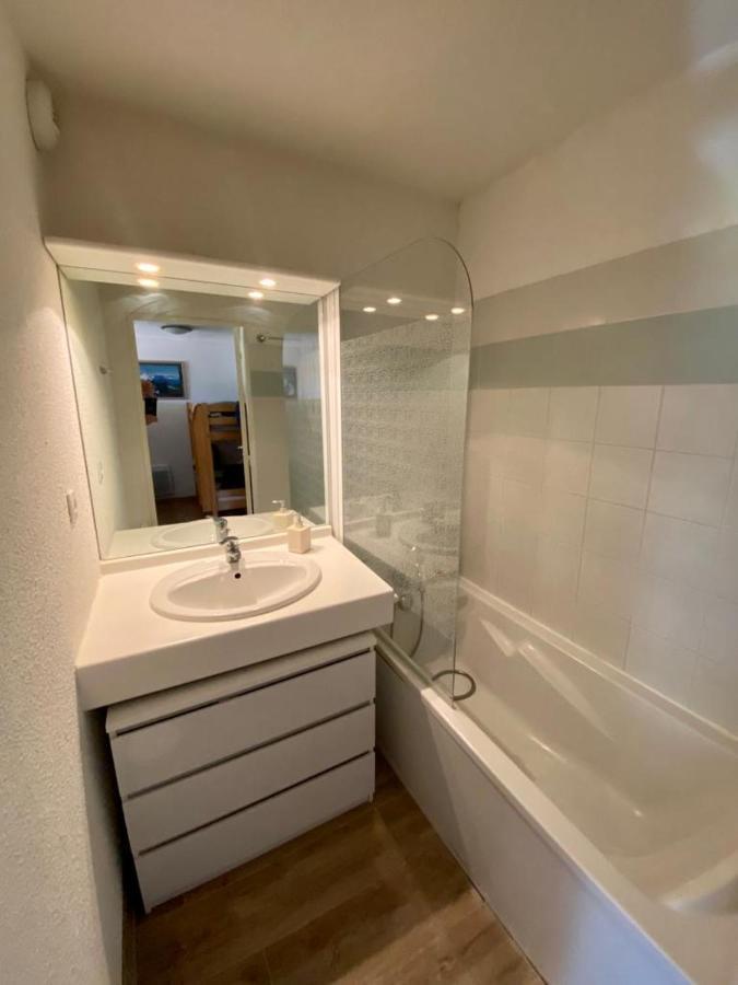 La Foux 2 Pieces Apartment Алос Екстериор снимка